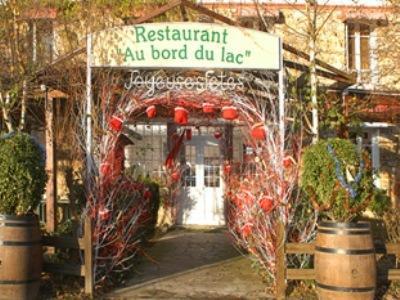 Hôtel Au Bord du Lac à Saint-Rémy-lès-Chevreuse Extérieur photo